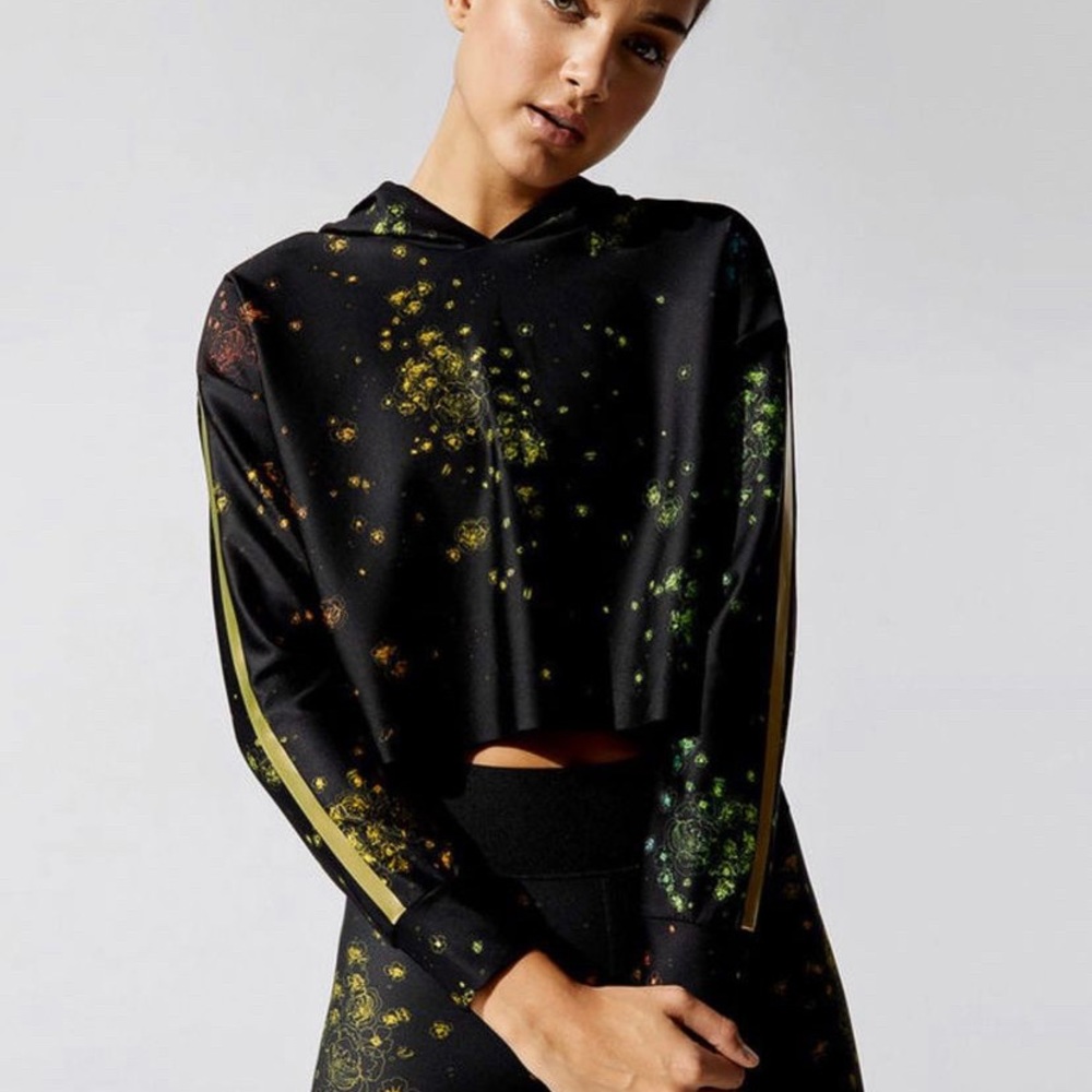 Ultracor CROP Hoodie top